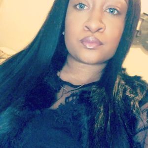 Meet your Posher, Briana